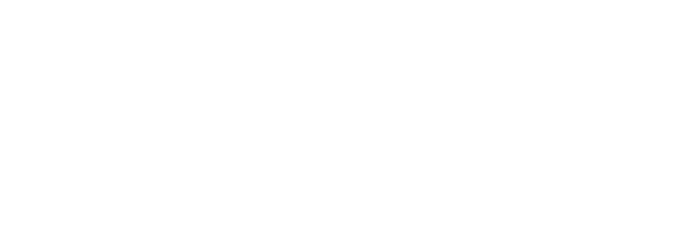 การจัดการเรียนการสอนระดับชั้นมัธยมศึกษาตอนต้น โรงเรียนยึดหลักสูตรแกนกลางการศึกษาขั้นพื้นฐาน และมีการพัฒนาหลักสูตร สถานศึกษาที่เป็นเอกลักษณ์ของโรงเรียน ที่สอดคล้องตามแนวการศึกษามงฟอร์ต และทิศทางการจัดการศึกษาระดับสากล ที่เรียกว่า หลักสูตร ACS 